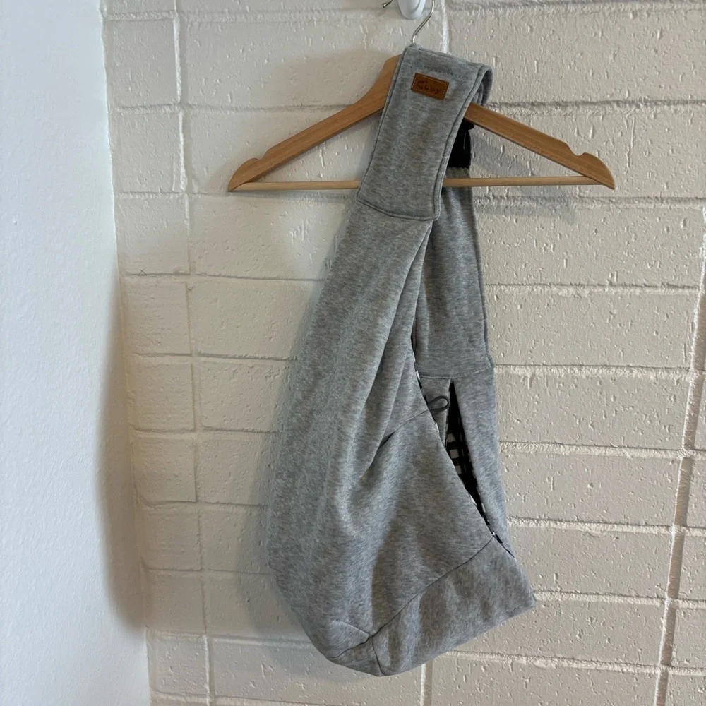 Cuby small pet sling in grey and gingham
